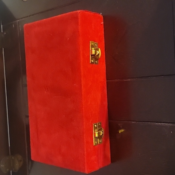 Vintage Traditional India Brass Decorative Bowl Set Red Velvet Box - Picture 2 of 11